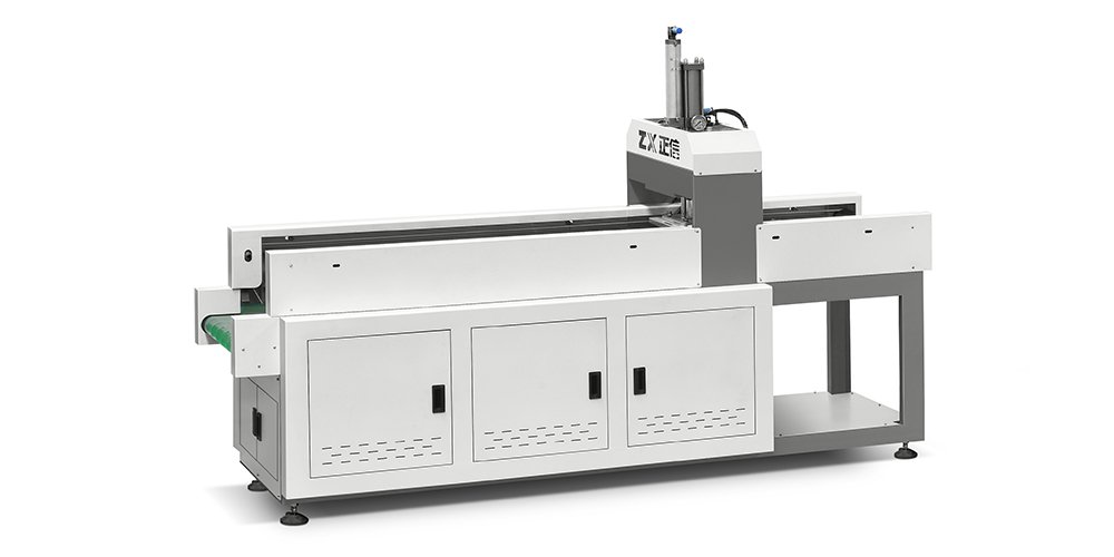 Auto T-shirt Bag Punching Machine